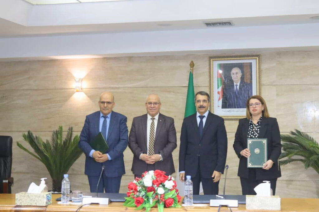 Signature d’accords entre le ministère de l’agriculture, du développement rural et de la pêche et des banques publiques en vue de populariser le financement de projets agricoles